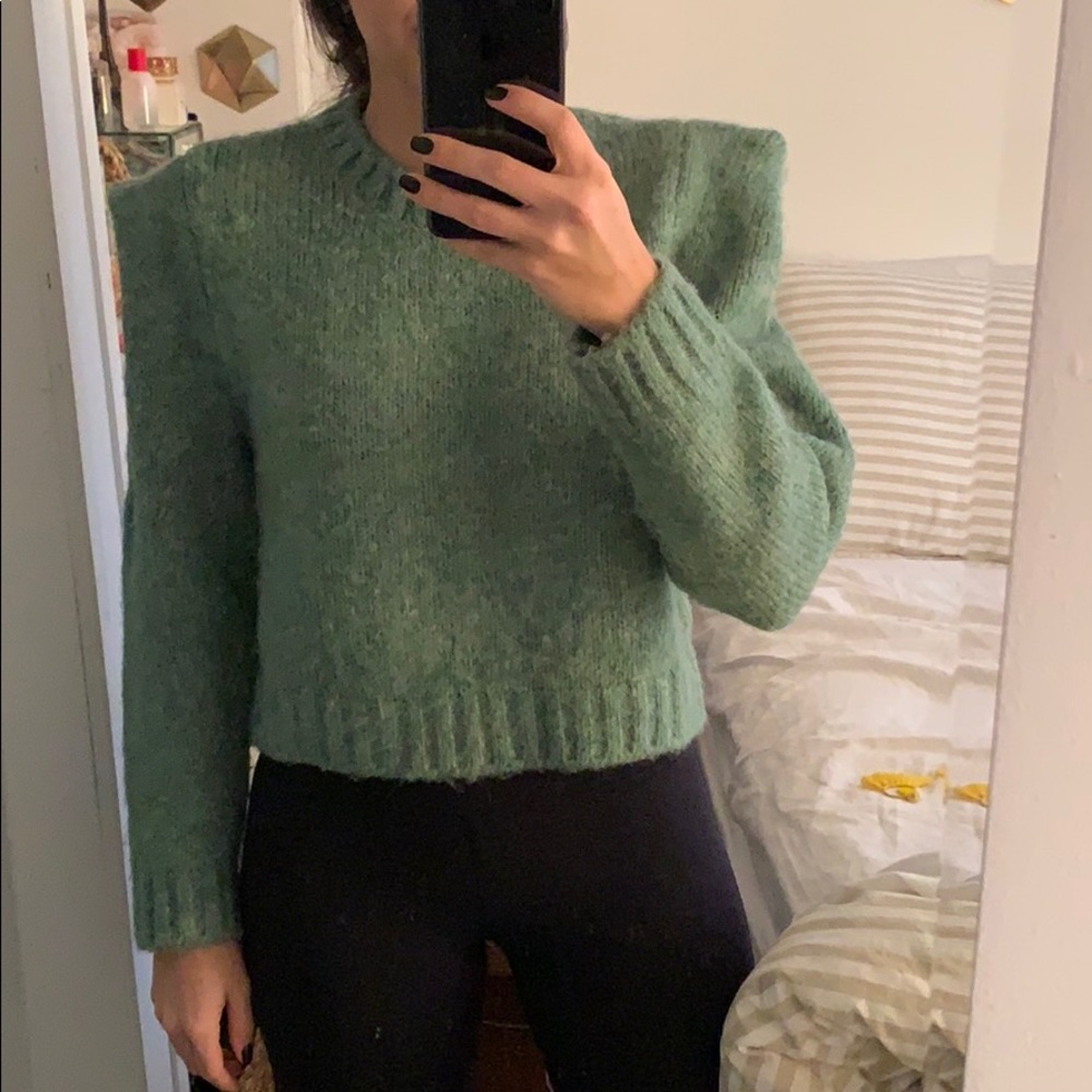 Boxy shoulder Zara sweater